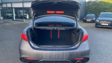 Alfa Romeo Giulia 2.0 TB 280 Veloce [Performance brake] 4dr Auto Petrol Saloon